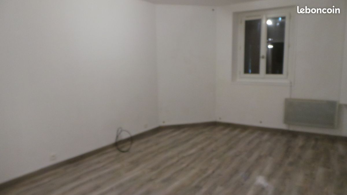 Appartement 1 pièce 25 m² · à Triel-sur-Seine · 25 m² · 670 €/mois