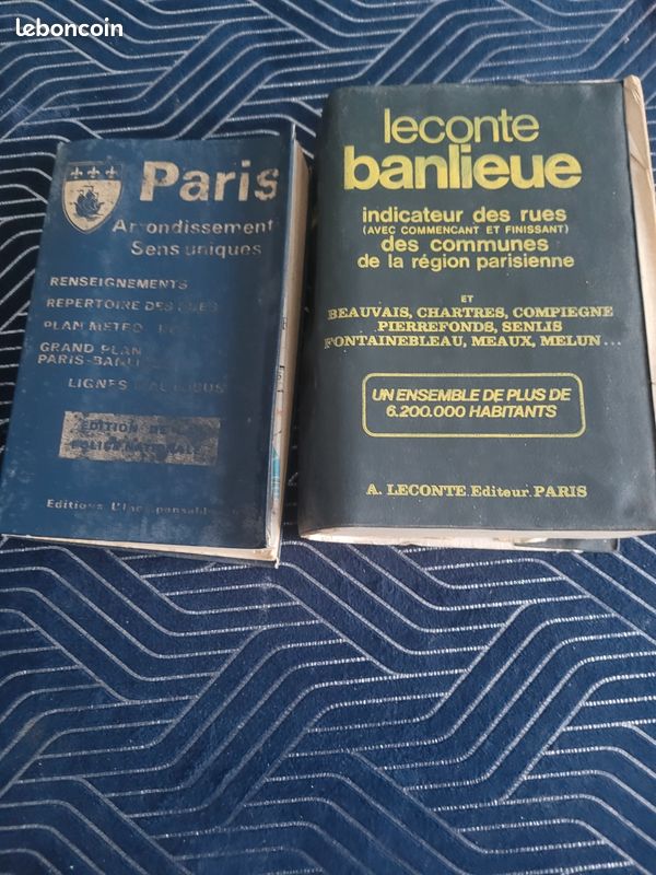Lot de 2 livres de plans (image 1)