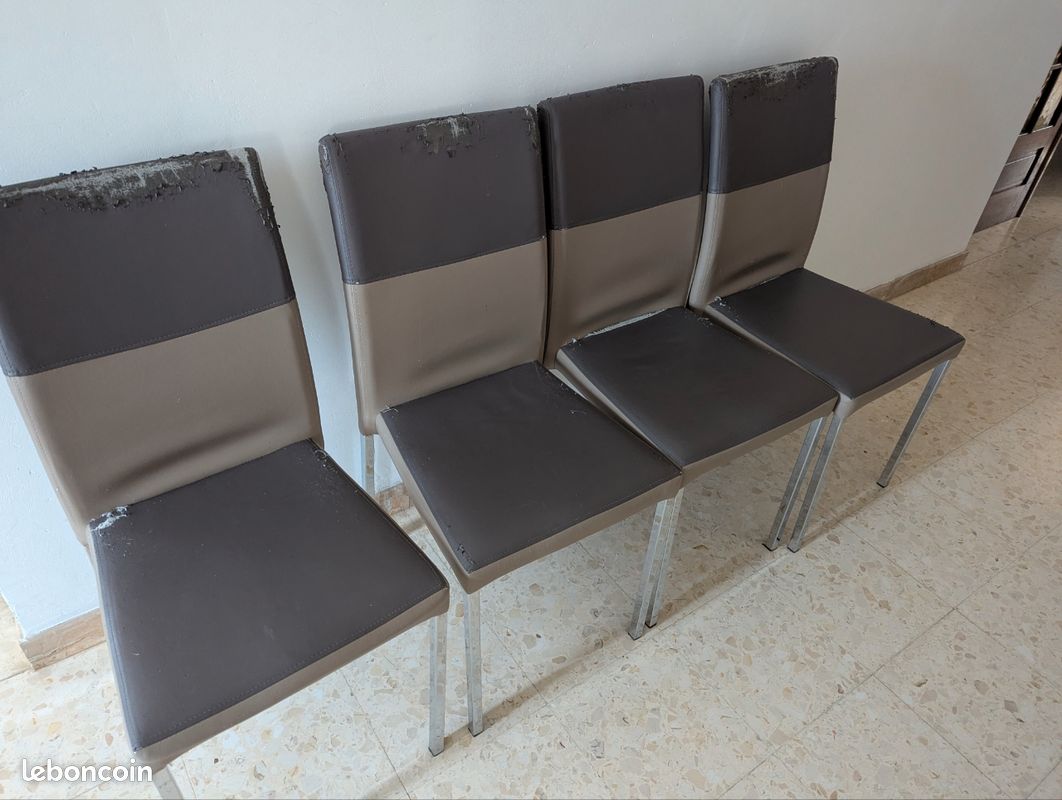 4 chaises à donner (image 1)