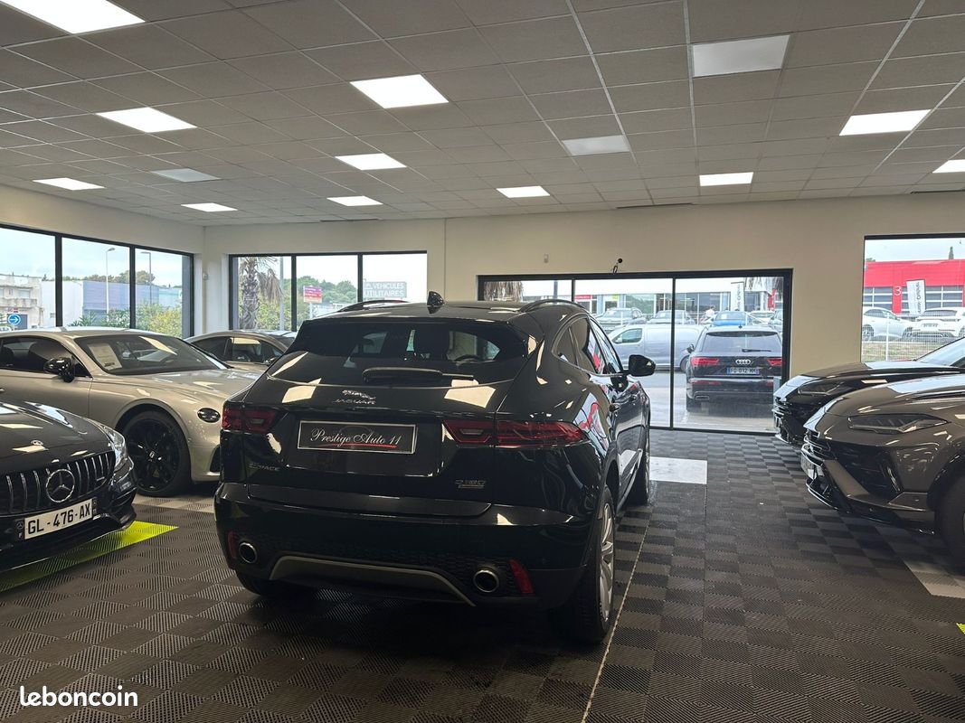 Jaguar E-PACE 2.0D 180ch S AWD BVA Toit Panoramique LOA 304 euros Par Mois (image 4)