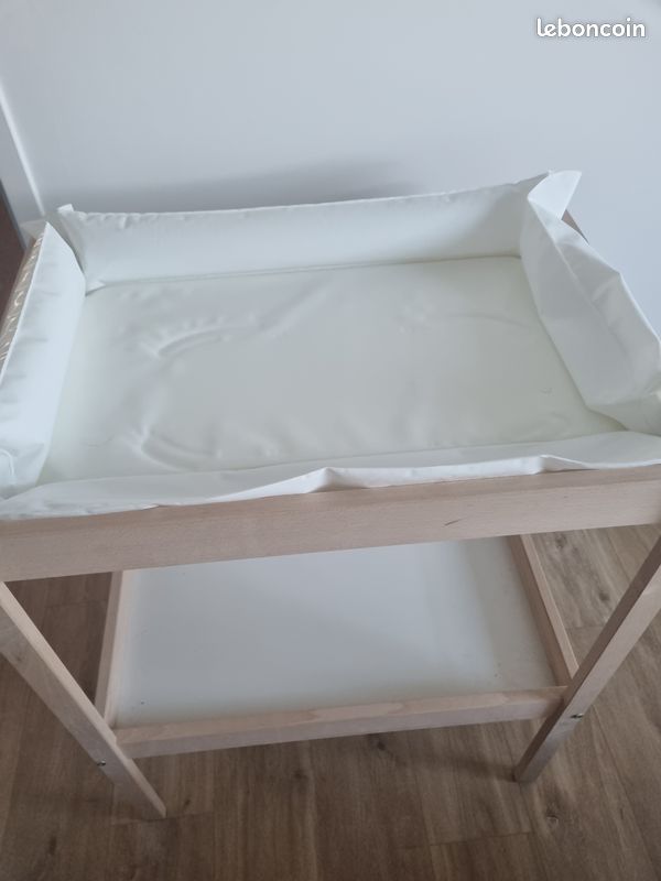Table à langer Ikea + baignoire (image 4)