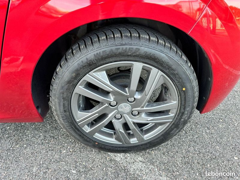 Peugeot 208 1.2 PURETECH 75CH S&S STYLE (image 29)