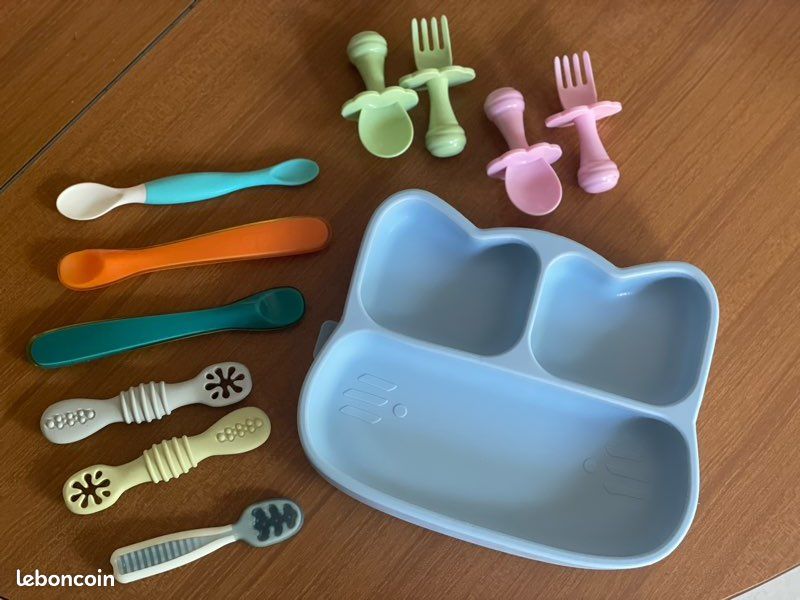 Lot cuillères bébé (image 1)