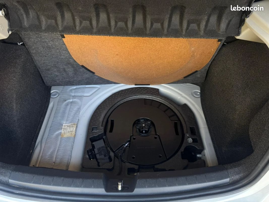 SEAT IBIZA 1.0 TSI 110 FR - CUIR ALCANTARA - TOIT OUVRANT - GPS - CLIM Auto - (image 39)