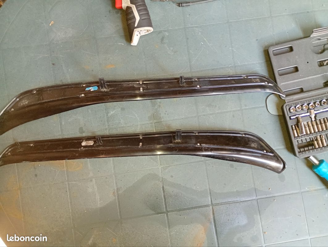 Baguette seuil de porte arrière Peugeot 607 (image 2)