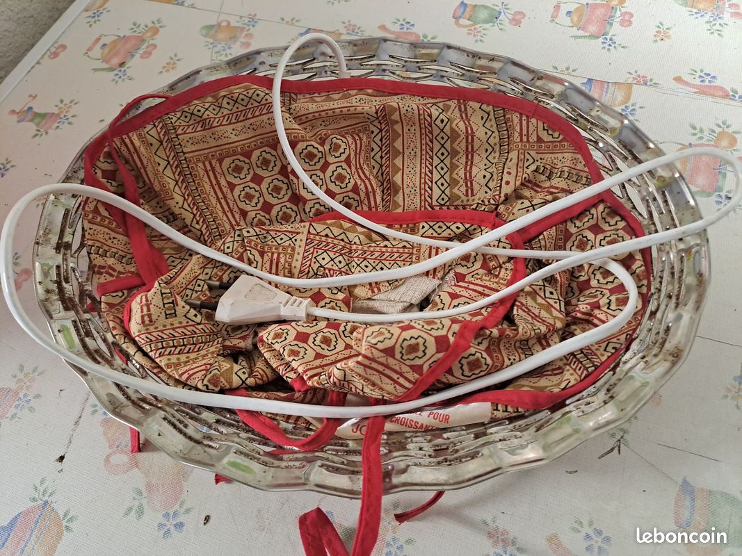 Corbeille à pain chauffante (image 1)