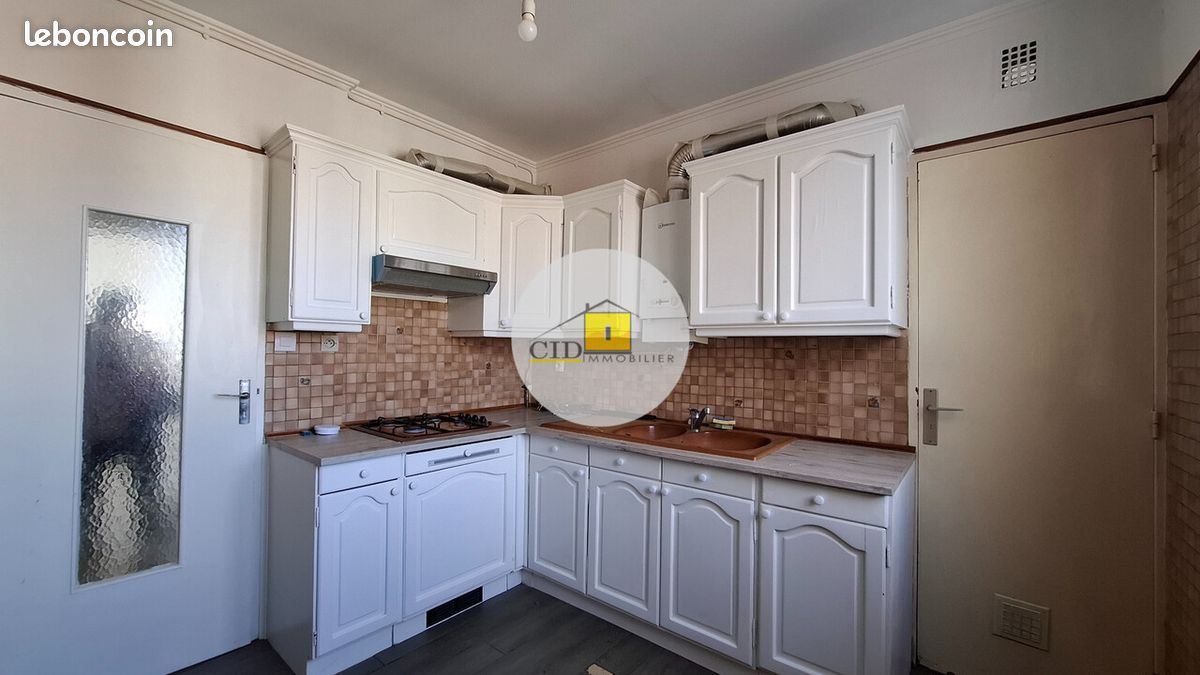 Appartement a louer saint-priest - 4 pièce(s) - 64 m2 - Surfyn