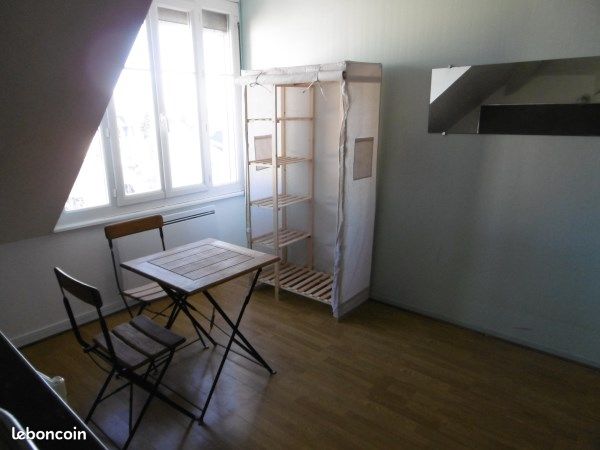 Studio 1 pièce 17 m² - Égletons 19300 (image principale 0)