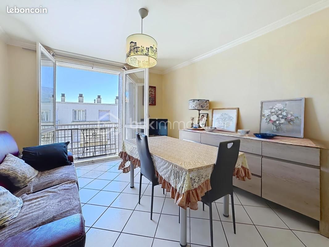 Appartement 3 pièces 53 m² · à Grenoble · 53 m² · 99 000 €