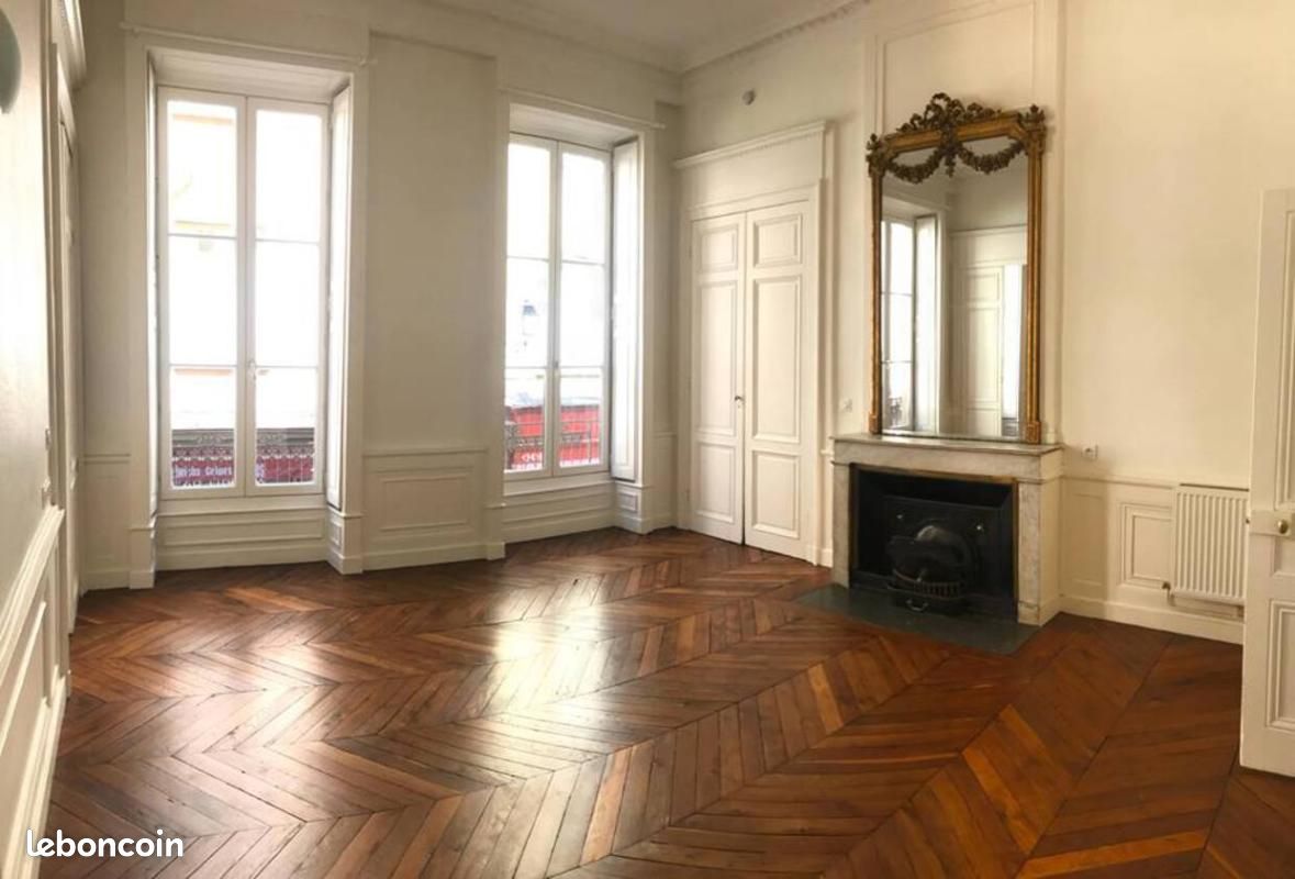 Appartement 4 pièces 136 m² · à Lyon · 136 m² · 1 592 €/mois