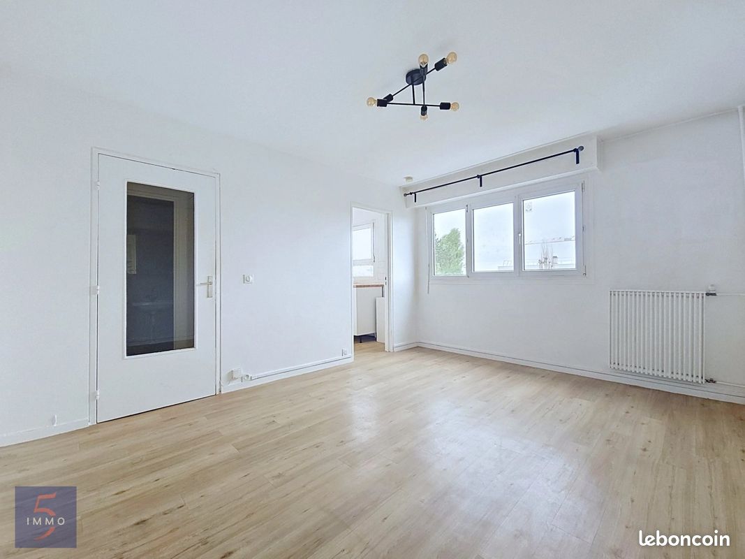 Appartement 1 pièce 27 m² · à Paris · 27 m² · 130 000 €
