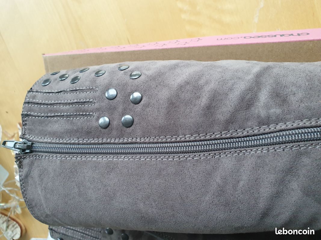 Bottes T 38, comme neuve (image 5)