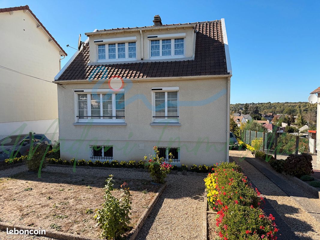 Maison 5 pièces 82 m² · à Bonnières-sur-Seine · 82 m² · 234 900 €