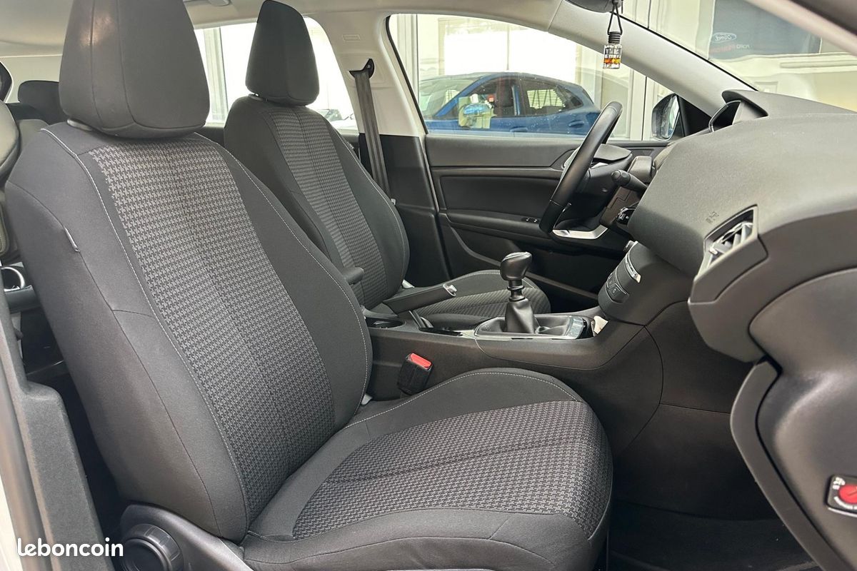 PEUGEOT 308 ACTIVE 130 ch 1.5L BlueHDi S&S (image 8)