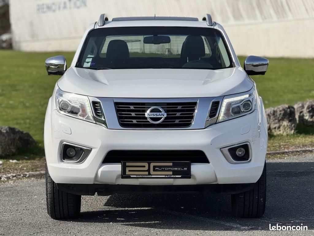 NISSAN NP300 NAVARA 2.3 dCi 190ch BVA DOUBLE CABINE Tekna (image 3)