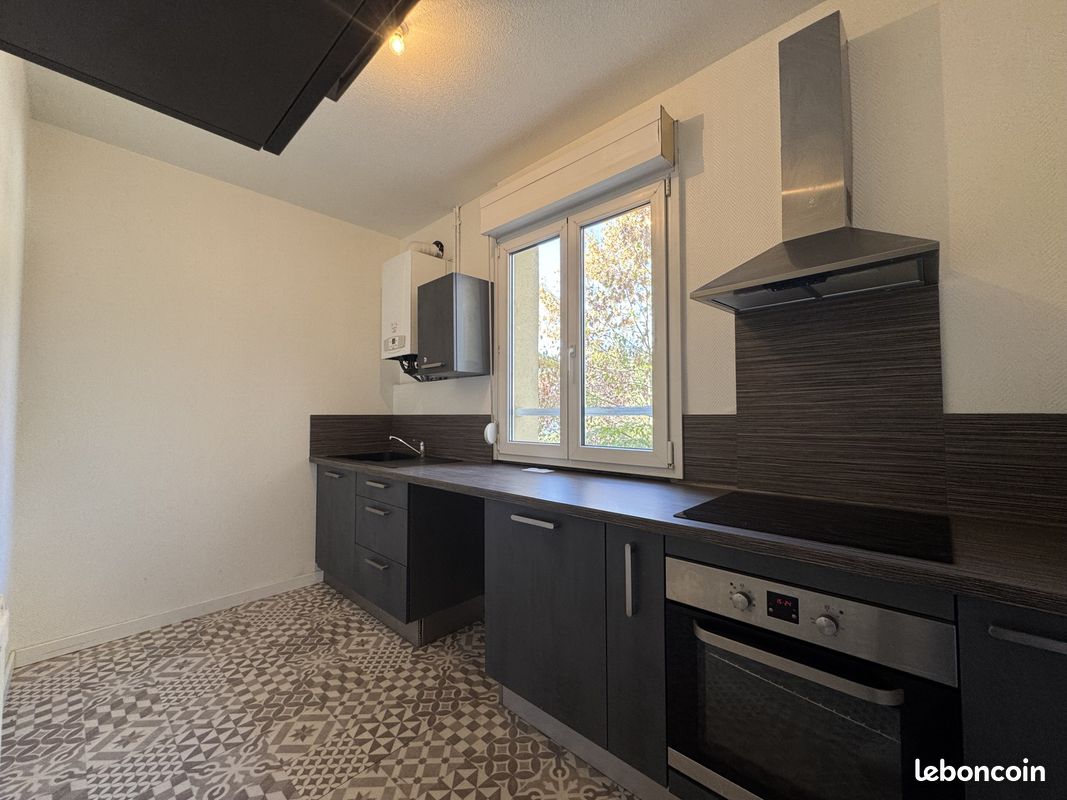Appartement 3 pièces 67 m² · à Épinal · 67 m² · 65 000 €
