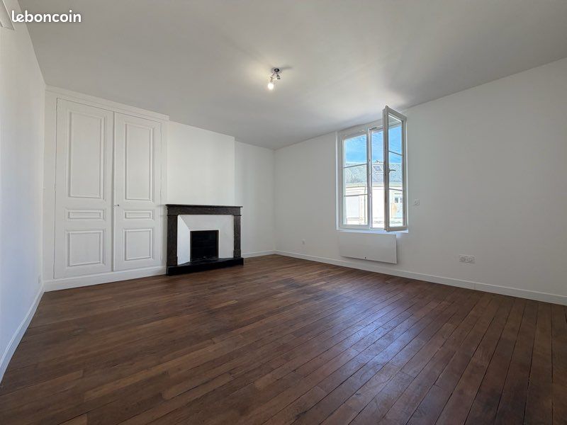 Maison 4 pièces 96 m² · à Montval-sur-Loir · 96 m² · 695 €