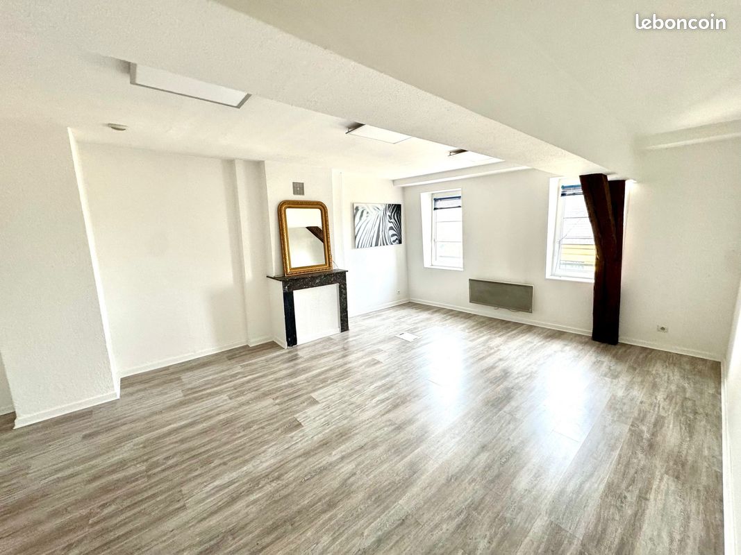 Appartement 5 pièces 127 m² · à Metz · 127 m² · 220 000 €