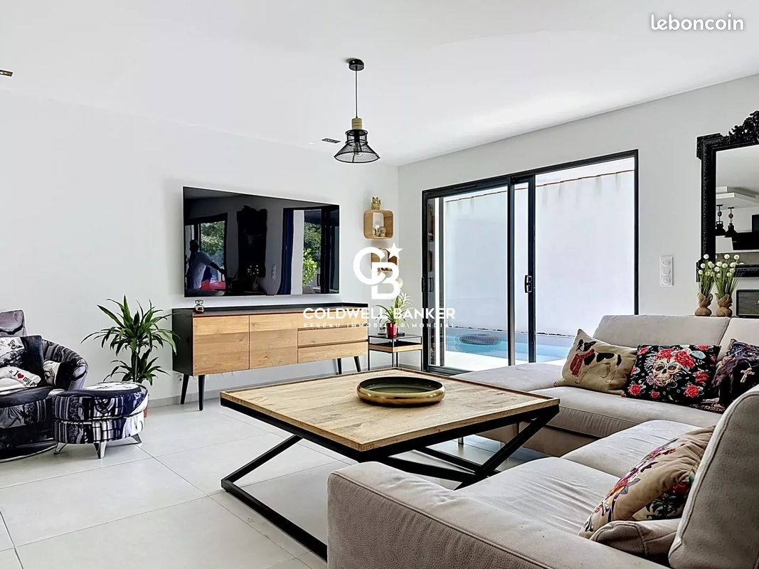 Maison 5 pièces 128 m² · à Ferrières · 128 m² · 499 000 €