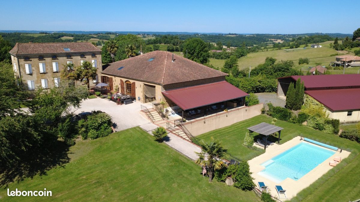 Maison 10 pièces 512 m² · à Marciac · 512 m² · 620 000 €