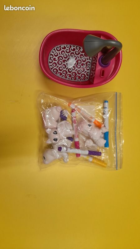 Lot de petits chiens à laver en jouets (image 1)
