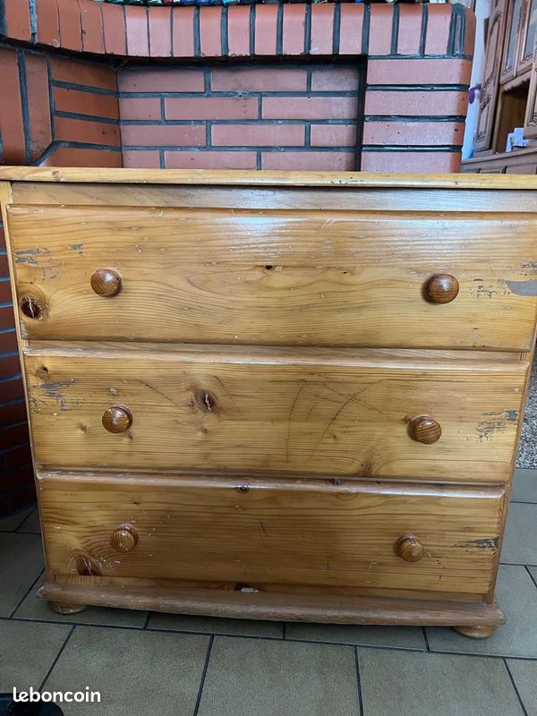 Commode (image 2)