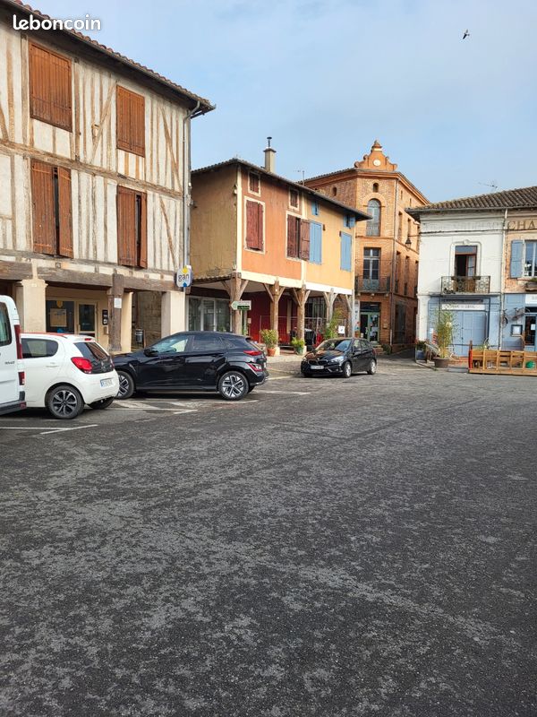 Local commercial 1 pièce 40 m² · à Lombez · 40 m² · 350 €