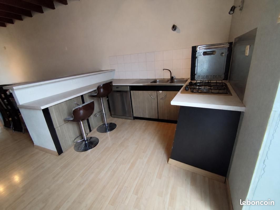 Maison 1 pièce 72 m² · à Le Boupère · 72 m² · 495 €