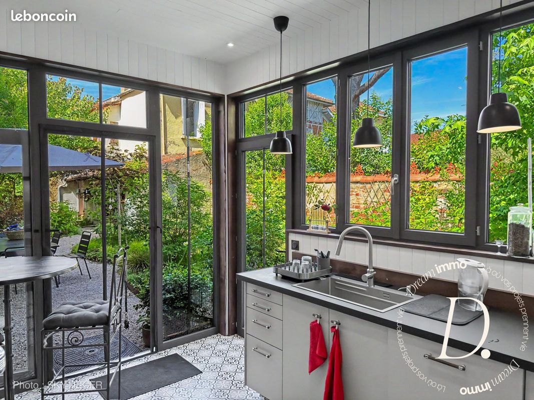 Maison 8 pièces 281 m² · à Mirande · 281 m² · 349 900 €