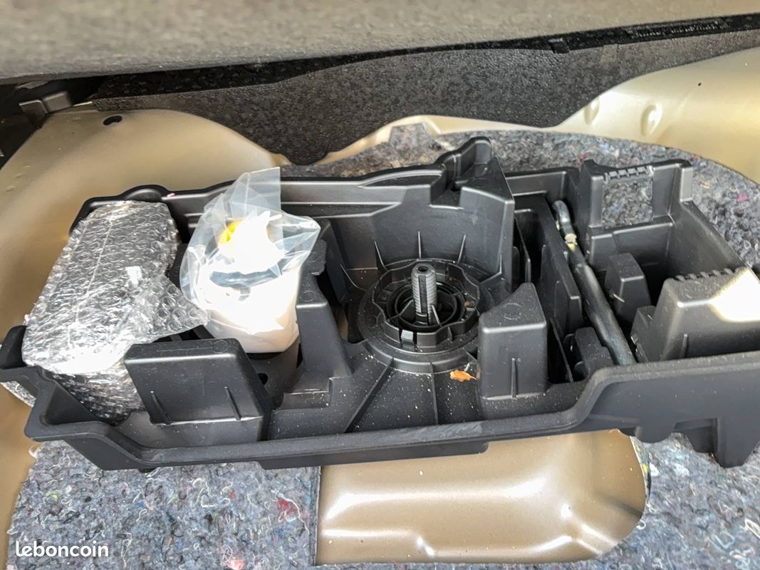 CITROEN C4 PureTech 130 S&S BVM6 Feel (image 9)