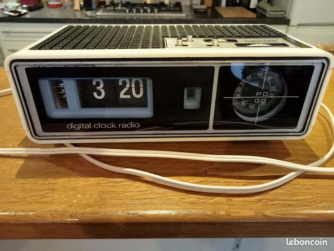 Mini Radio AURITONE PO GO - Vintage - Pour Pièces Ou Réparation