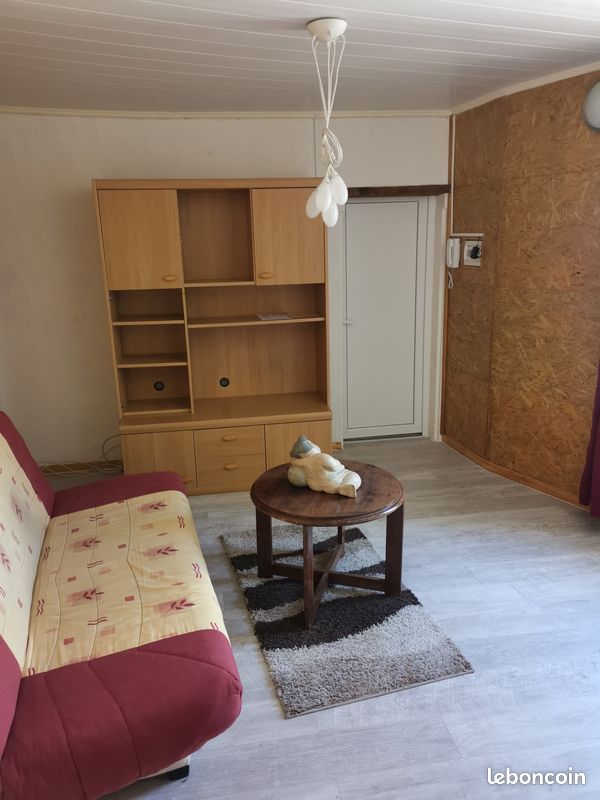 Appartement 3 pièces 38 m² · à Bourg-Saint-Andéol · 38 m² · 570 €/mois
