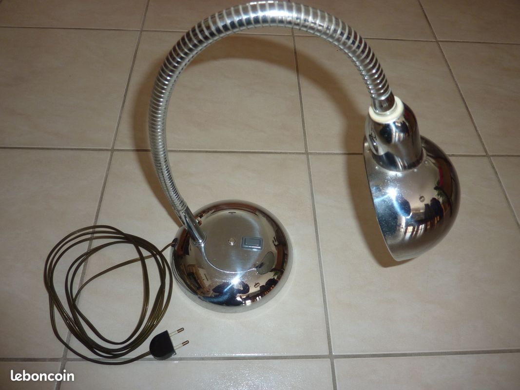 Lampe de bureau (image 1)