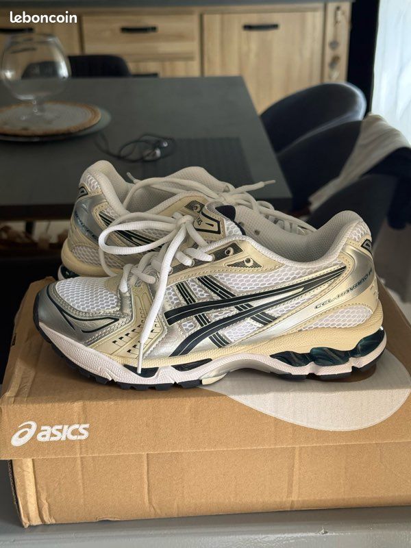 Asics GEL- KAYANO 14 (image 1)
