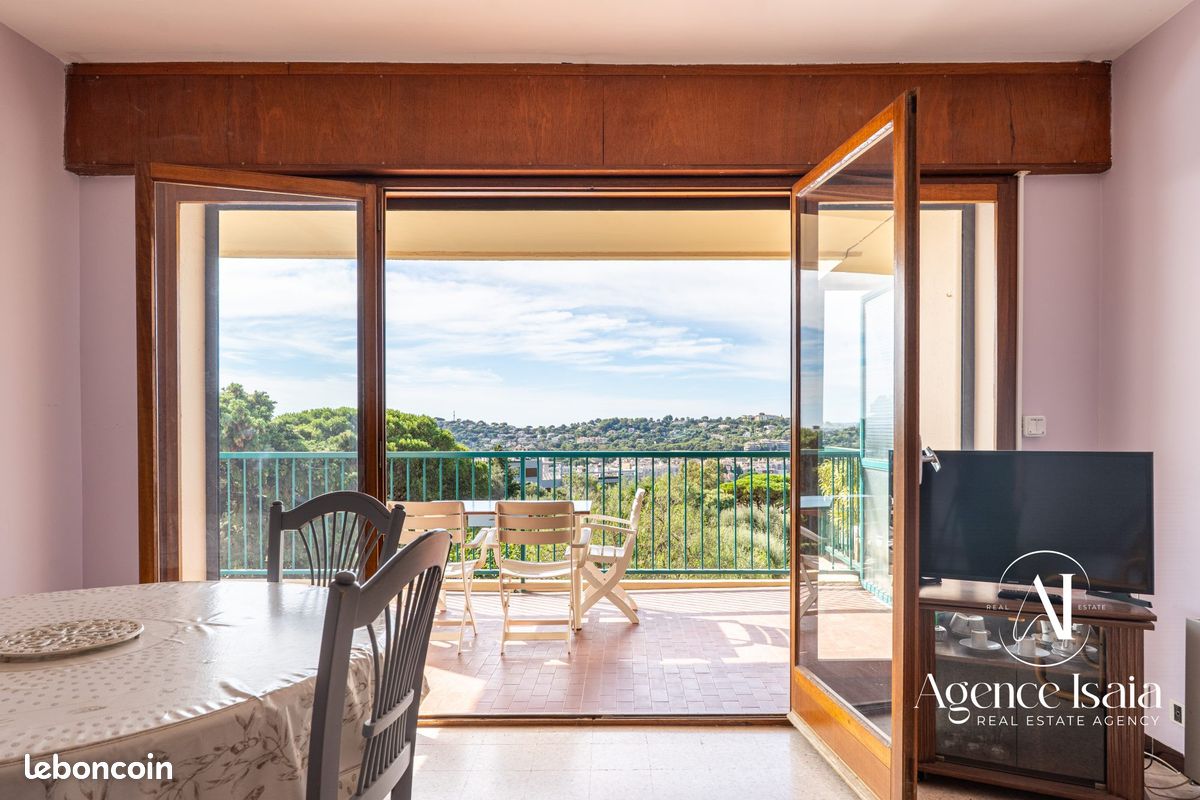 Appartement 2 pièces 54 m² · à Cavalaire-sur-Mer · 54 m² · 262 500 €