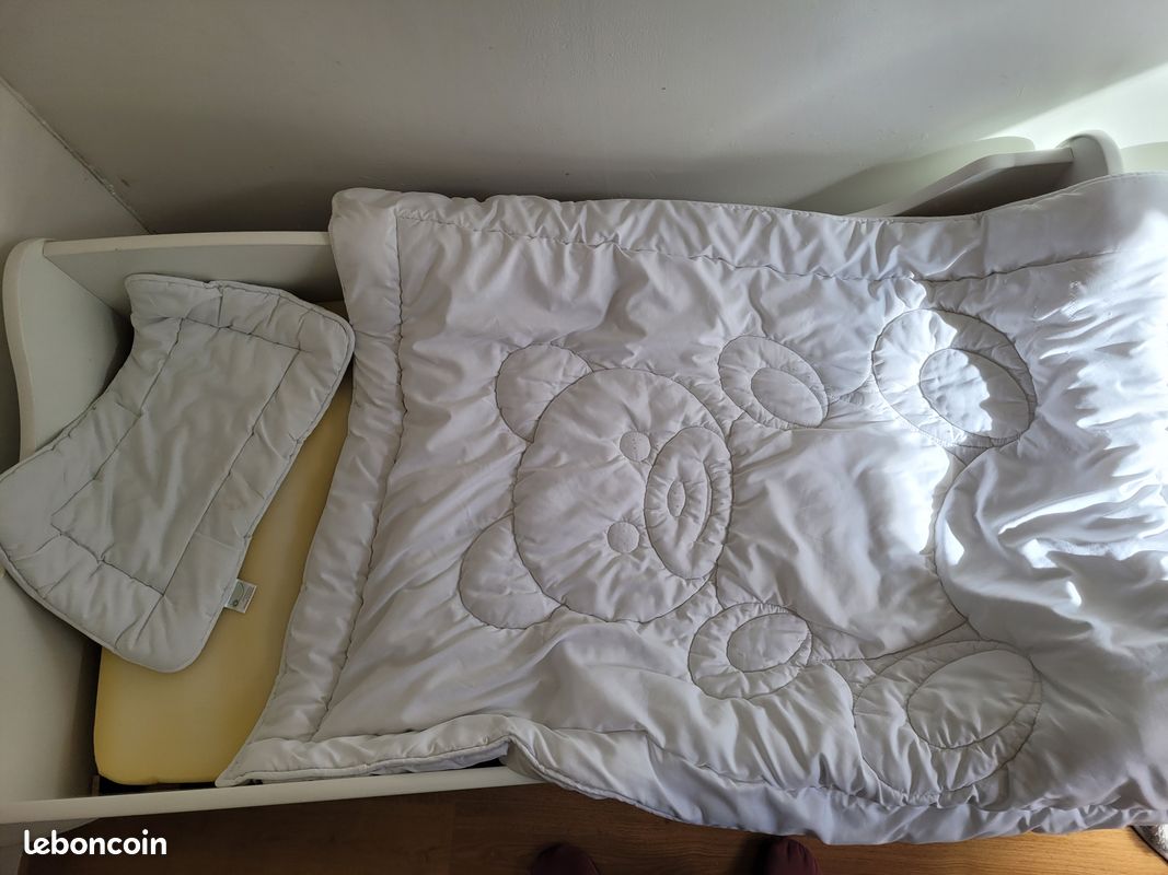 Lit enfant 90×140 + matelas+ linge de lit (image 2)