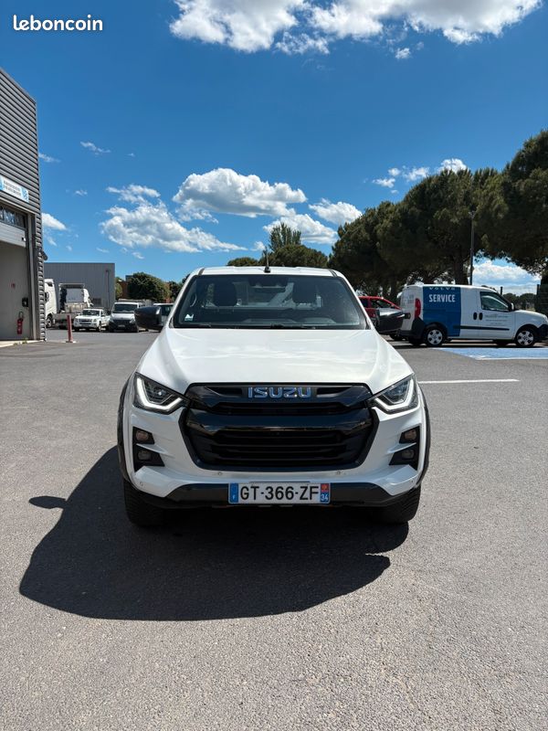 Isuzu D-max N60 FF 2024 SPACE A/T 4x4 OCCASION (image 2)