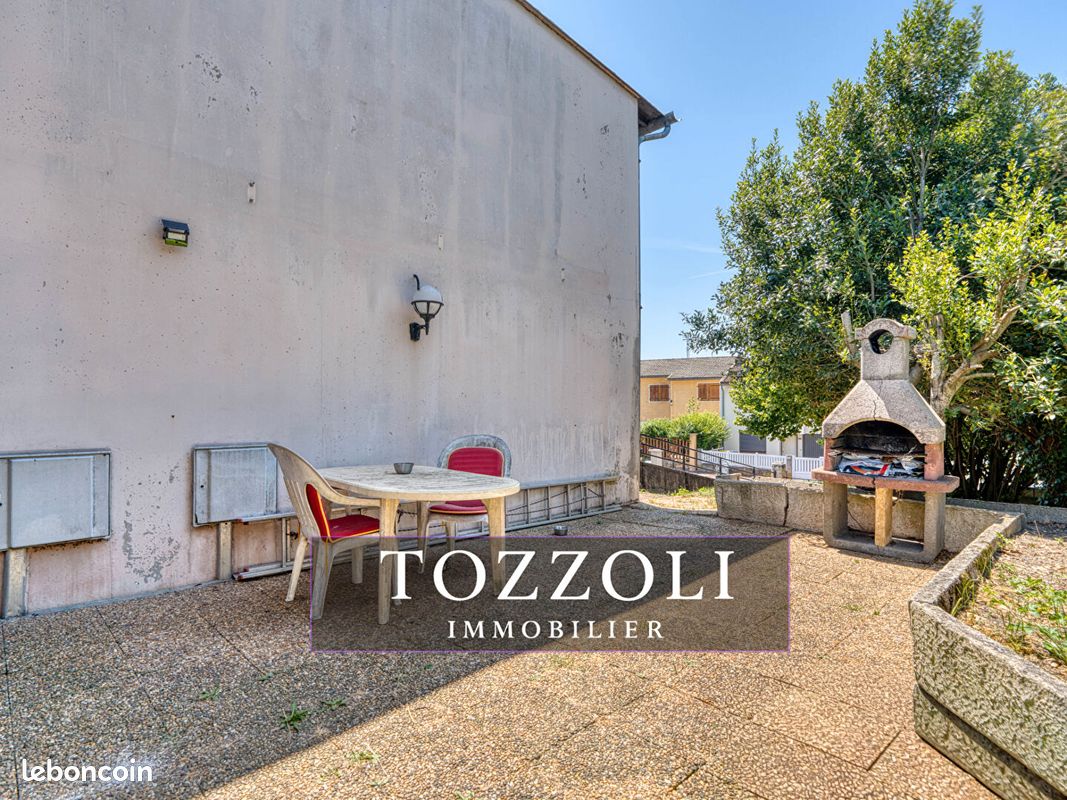 Maison 6 pièces 107 m² · à Saint-Quentin-Fallavier · 107 m² · 210 000 €