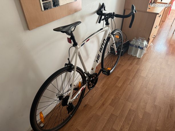 Hiland – Vélo de route 700c, vélo de course, vélo navette urbaine avec transmission à 14 vitesses, 55 cm, blanc Hiland – Vélo de route 700c, vélo de course, vélo navette urbaine avec transmission à 14 vitesses, 55 cm, blanc