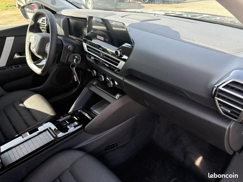 Citroen C4 1.2 Hybride 145ch PLUS e-DCS6 (image 19)