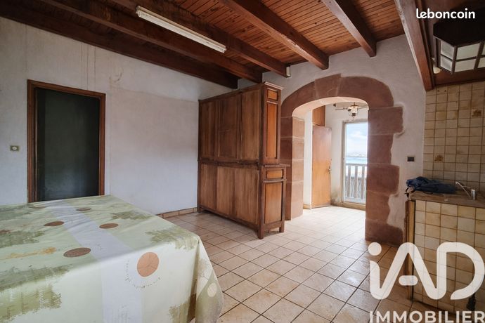 Maison de village 2 pièces 100 m²