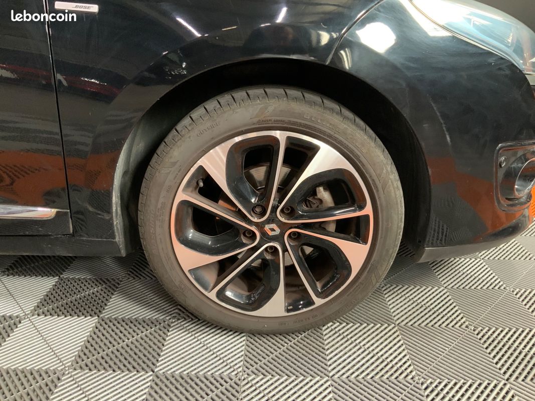 RENAULT Megane 1.5 DCI BOSE BOITE AUTO (image 27)