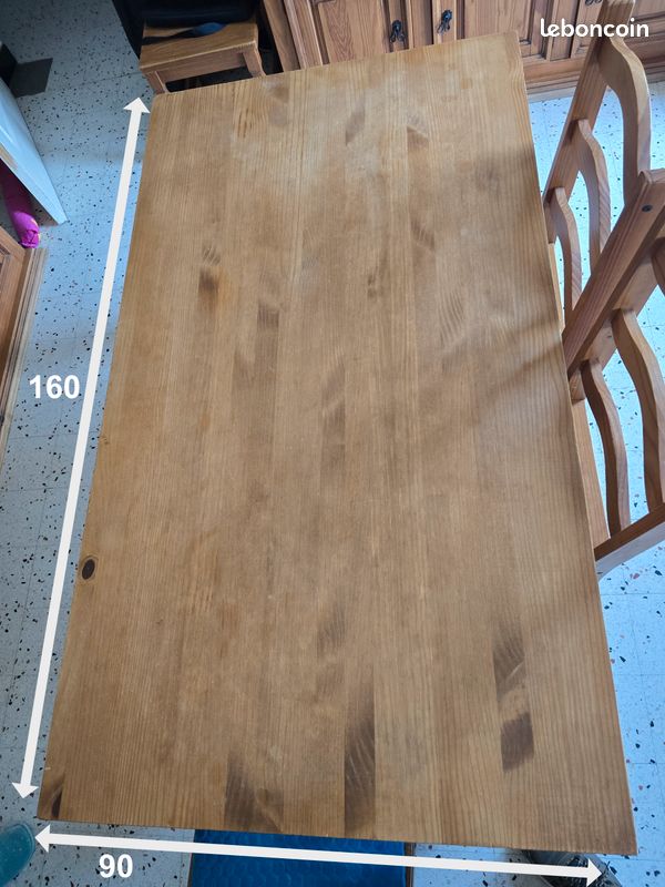 Table en bois + 3 chaises (image 2)