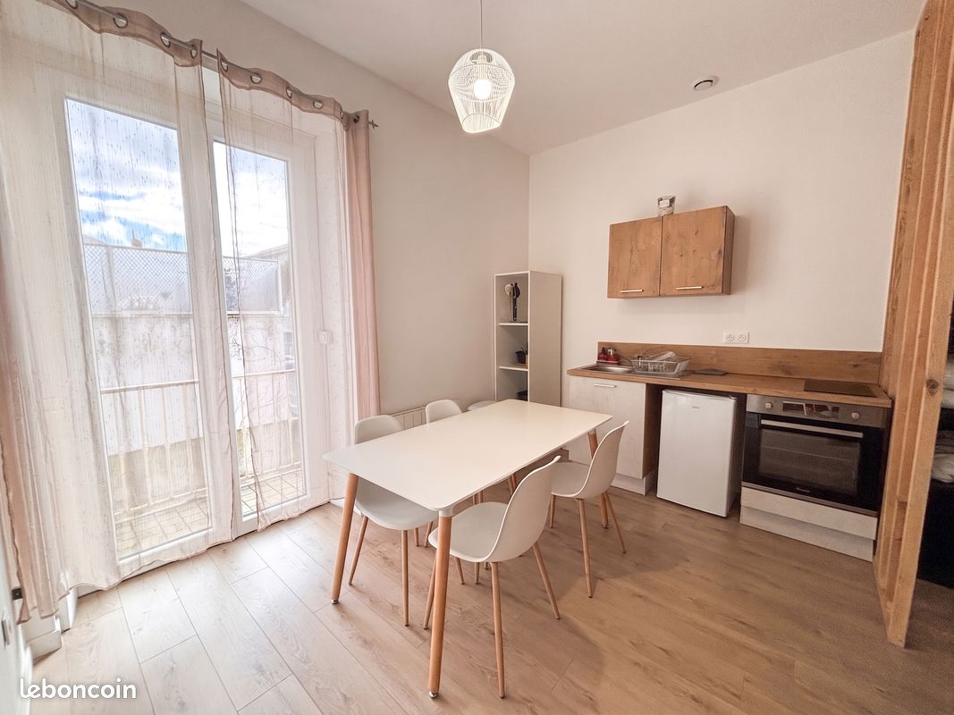 Appartement 2 pièces 28 m² · à Romans-sur-Isère · 28 m² · 540 €/mois