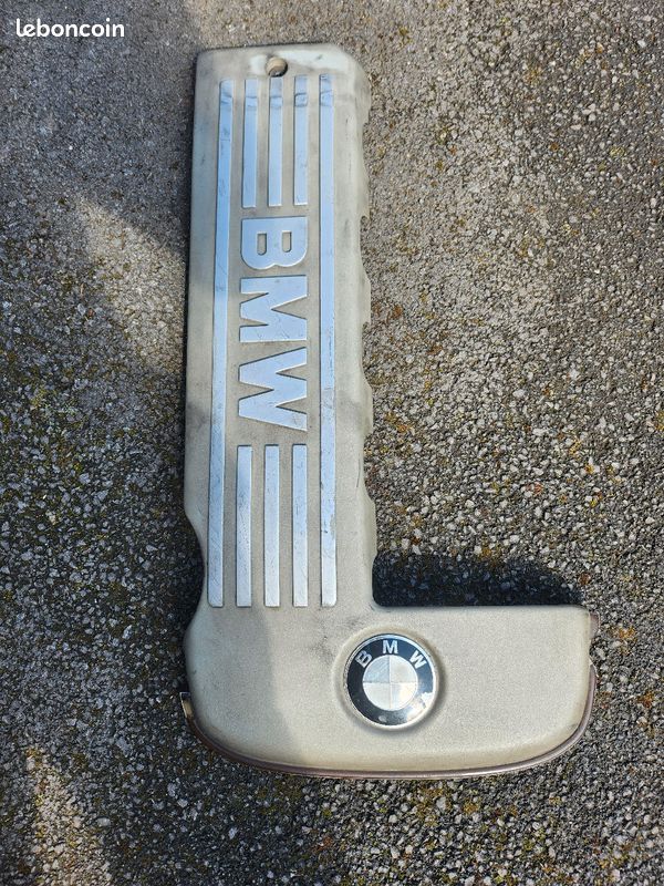 Cache moteur BMW e39 530d (image 1)