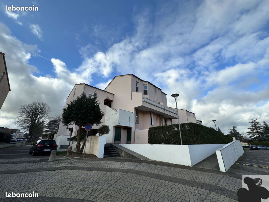 Appartement 1 pièce 39 m² · à Riorges · 39 m² · 75 000 €