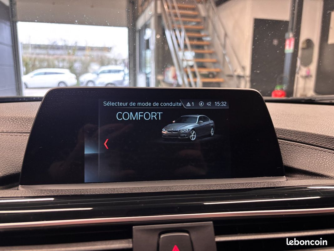 BMW SERIE 3 F30 LCI2 340i xDrive 326 ch BVA8 Sport Ultimate (image 32)