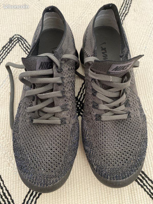 Nike Vapormax noire 40 (image 1)