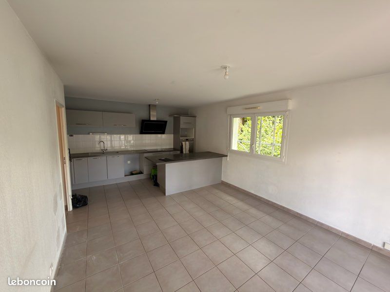 Appartement 3 pièces 60 m² · à Floirac · 60 m² · 880 €/mois