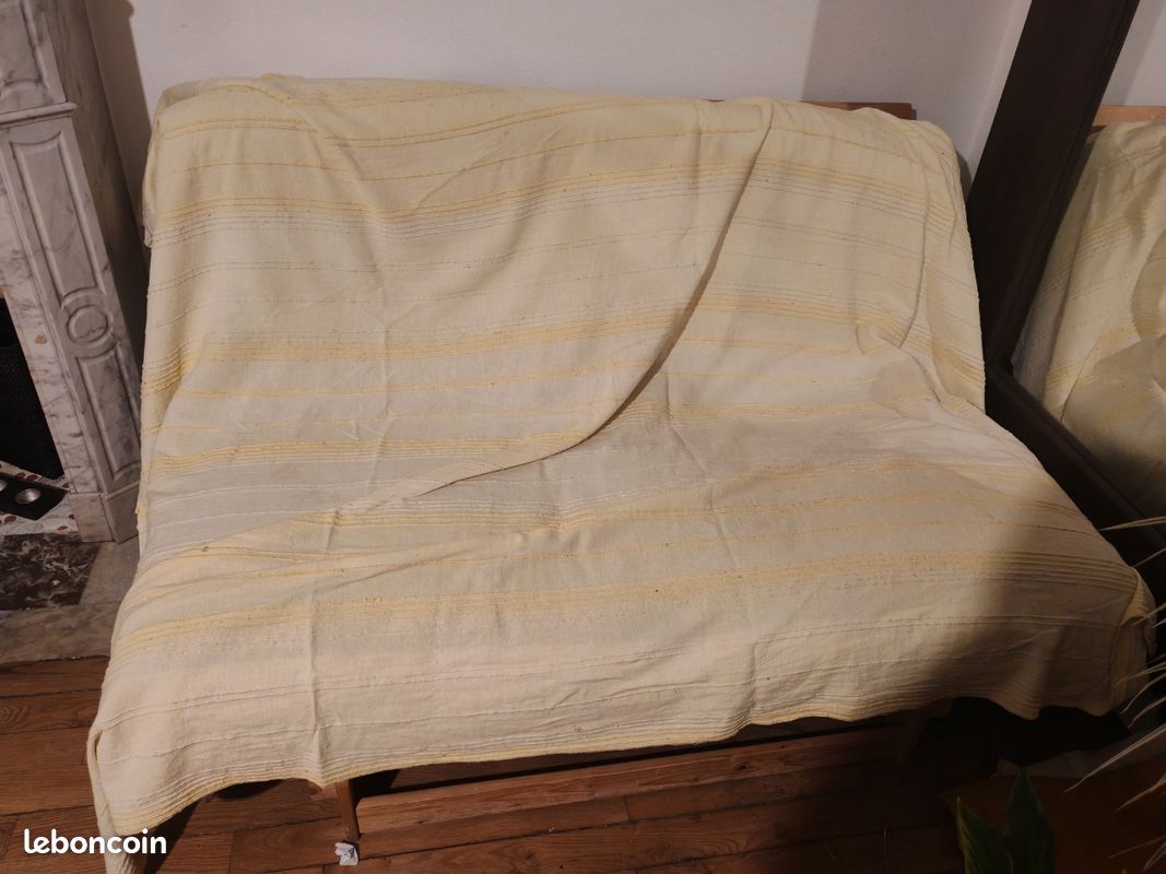 Futon à 100 (image 1)